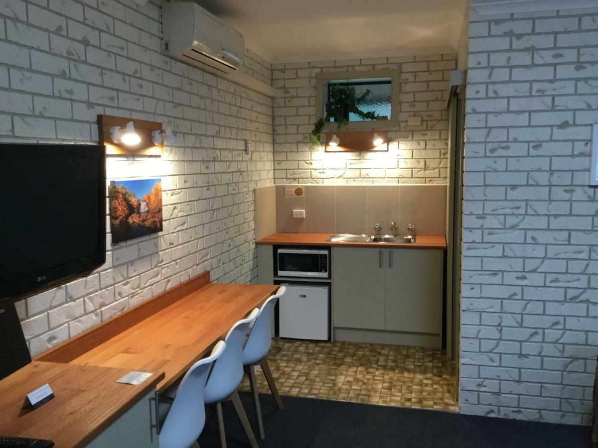 Culcairn Motor Inn الغرفة الصورة